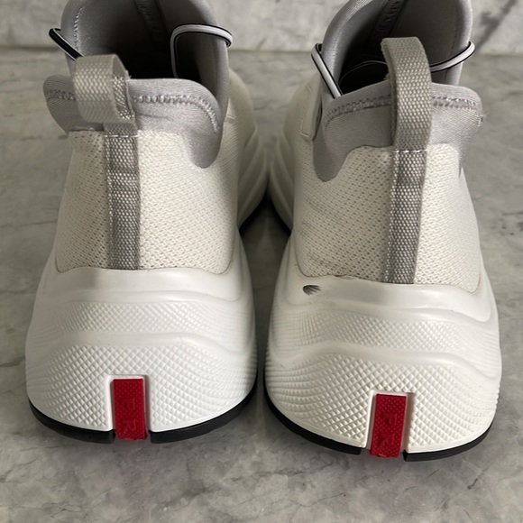 Prada sneakers. Womens size 8 US/39 EU. Excellent condition barely worn - Picture 2 of 3